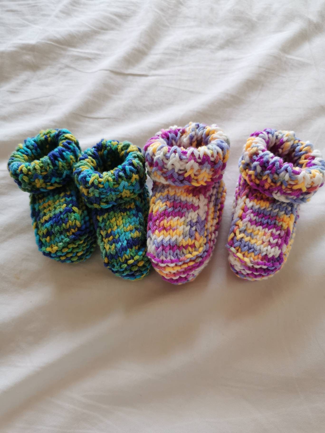 baby girls hand knitted pram shoes/booties romany bling 0-6 months 