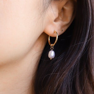 18k Gold Freshwater Tiny Pearl Dangle Earrings, Bridal 18K stainless steel pearl earrings, Dainty Pearl Earrings, Bridesmaids Earrings Gift