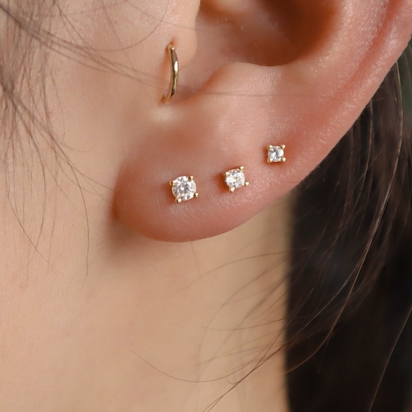 Clous d'oreilles CZ cubes de 2 mm 2,5 mm 3 mm, minuscules clous d'oreilles en argent doré, argent sterling 18 carats et mini clous d'oreilles en diamant CZ, boucles d'oreilles délicates CZ