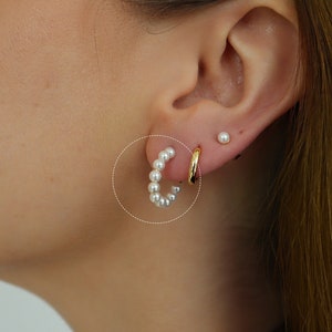 Pearl Hoops, Mini Beaded Hoops, 18k Gold, Dainty Pearl Earrings, Mini Huggie Hoop Pearls, Bridal Earrings