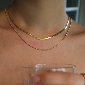 WaterProof-Gold Necklace Set, Gold Plated Stainless Steel Reptile Herringbone Snake Chain Necklace Set, Water and tarnish resistant necklace