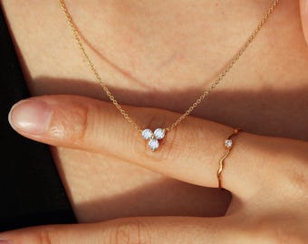 Clover flower sterling silver Necklace, Trio CZ necklace, Sterling Silver Necklace, minimalist necklace, dainty necklace, Gift for her