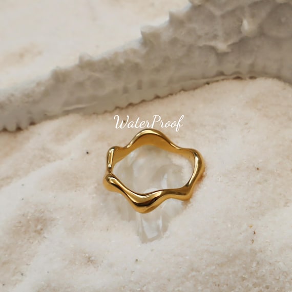 WaterProof-Gold Wave Ring, Waterproof Rings, Gift for her, bohemian Rings, Statement Ring, Chunky Ring