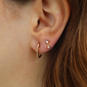 Goujons en forme de goutte de diamant cubique CZ, minuscules clous CZ délicats, minuscules boucles d'oreilles en argent sterling plaqué or 18 carats, clou de cartilage, cadeau pour elle