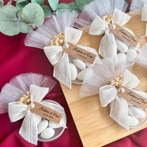 Bonbons aux amandes dans une bague, Cadeaux de mariage, Bonbons de mariage, réservez la date