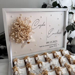 Engagement chocolate, wedding chocolate, Personalized Chocolate Box, Wedding Favors Chocolate, Party Favors, Pearl Decorated Chocolate box