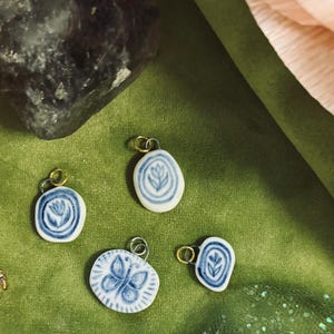 Ceramic Charm - Mini Glazed Floral Flower Porcelain Charms for Jewelry Making & Crafting, Handmade Gift Ideas, Decorative Charms