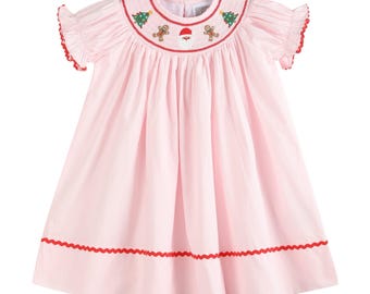 Roze kerstgesmokte bisschopsjurk