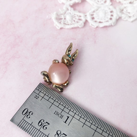 Tiny Vintage Rabbit Brooch - Small Bunny Pin - Cu… - image 5