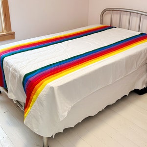 Rainbow Bedcover - Vintage 70s 80s Twin Size Bed Spread w/ Rainbow Stripes - Kidcore Pride Bedroom Decor - Quilted Rainbow Single Bedding