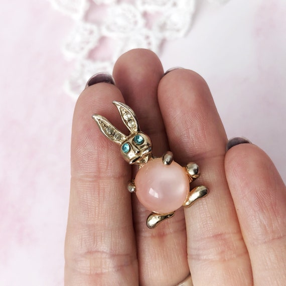 Tiny Vintage Rabbit Brooch - Small Bunny Pin - Cu… - image 1