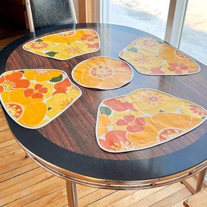 Funky Vinyl Placemats - Set of 5 Groovy Orange and Yellow Flower Power Placemats for Round Table - Retro 1960s 1970s Kitchen Home Decor