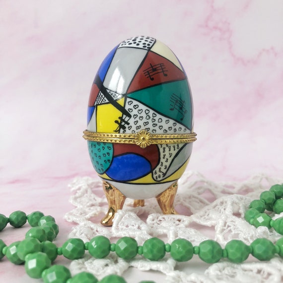 Vintage Egg Trinket Box - Footed Porcelain Music … - image 1