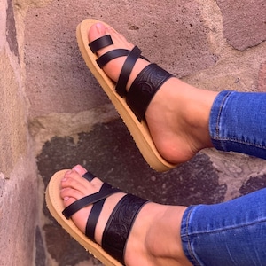 Lolita Sandalias, Mexican sandals,Leather Mexican Shoes , Mexican Style , leather sandals for women ,Mexican Style - flip flops