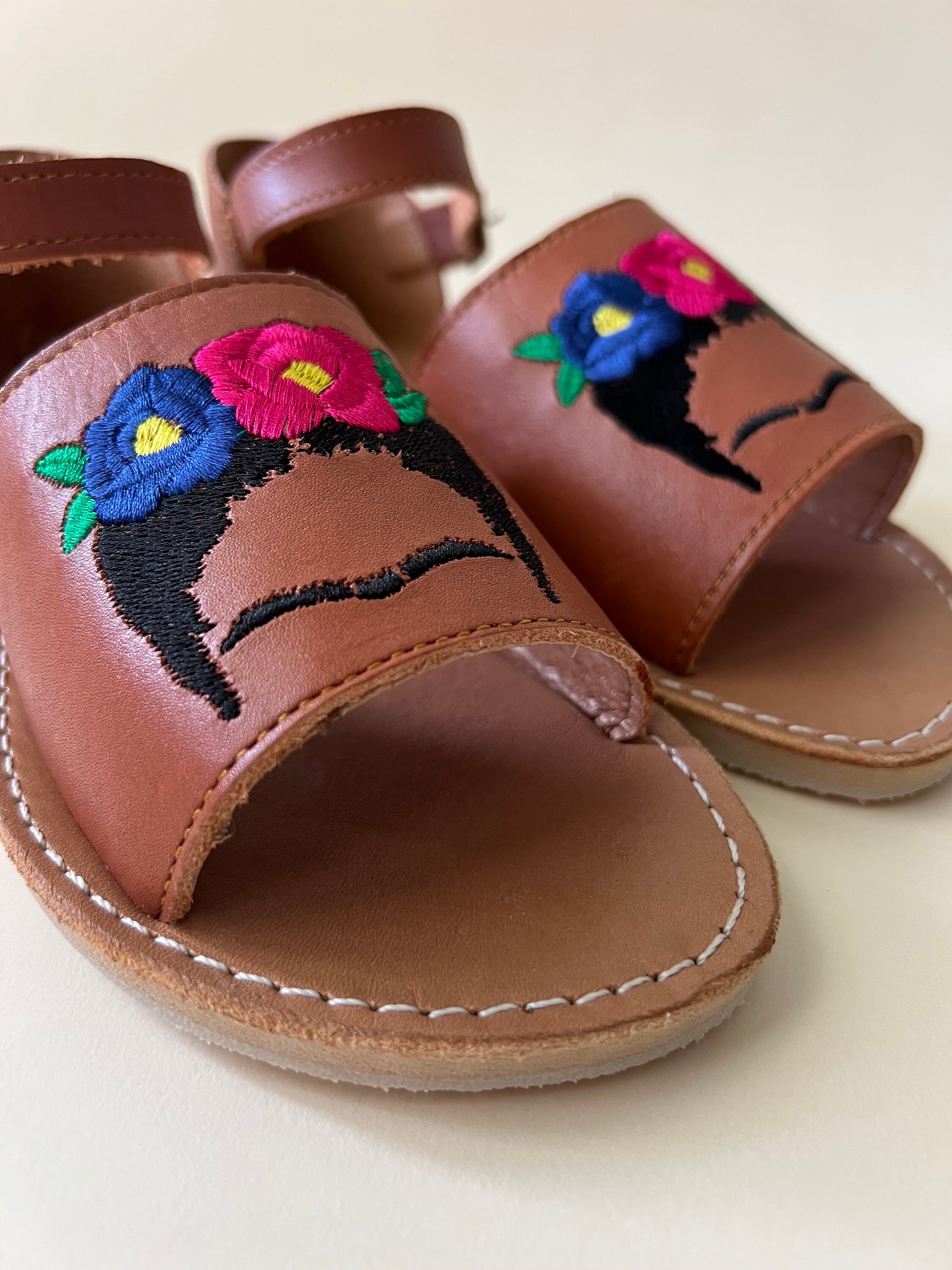 huaraches frida kahlo