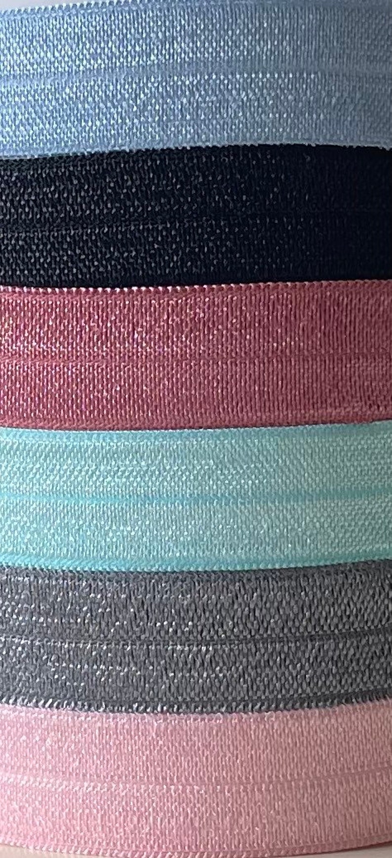 Personalisiertes Elastikarmband Abschluss 2024 verschiedene Farben elastisch Armband Wunschtext Malle Bild 5