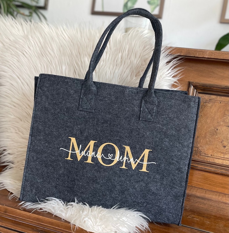 Personalisierter Shopper aus Filz MOM OMA MAMA mit Kindernamen Handtasche aus Filz Weihnachten Bild 1