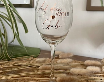 Personalized wine glass with name of your choice Valentine's Day Best Friend Birthday Gift Best Mom Best Grandma Mother's Day