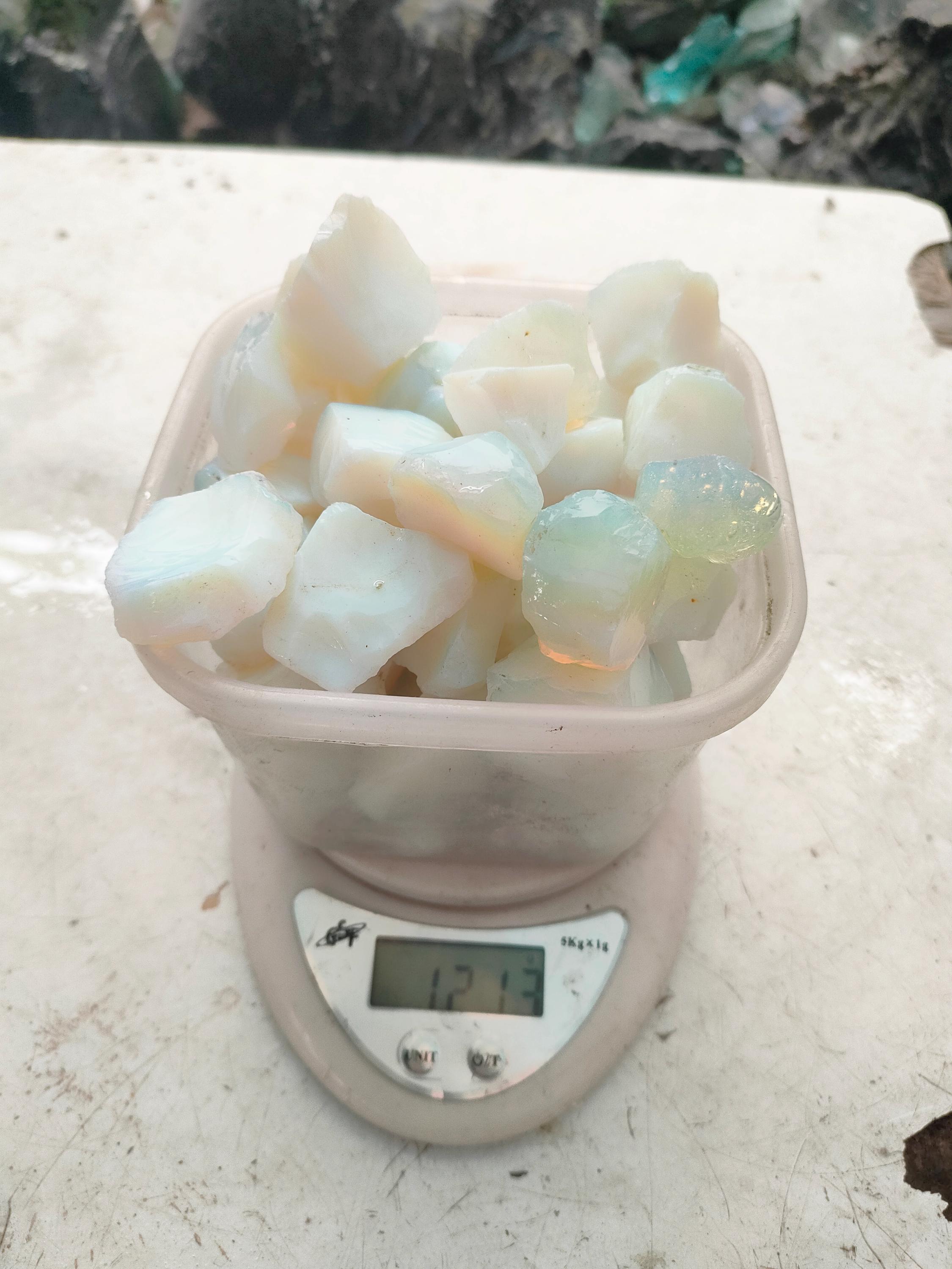 1.2kg(048)46個 アンダラクリスタルの驚くべき希少ピース「ホワイト