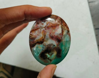 31gr(EB78) 6x5x1cm "Extreme Ovale Multicolor Natural Painting Pendant" of Crystalized and Agatized Petrified wood core for Accessories.