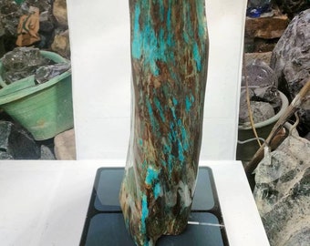 14.4kg(B071) beautiful tower multicolor(heigh 19",wide 6") blue,green,brown, yellow" of agatized petrified wood full polished surface item