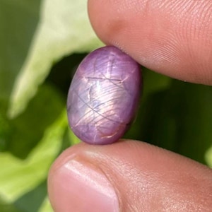 Rubi Natural Certificado 10,50 Karat Burmesischer Rubin Ovaler Cabochon – Leuchtend Rosa Unbehandelter Edelstein