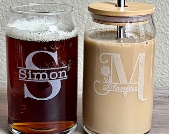 Tasse à café glacée personnalisée avec couvercle et paille, verre à canette de bière monogramme,