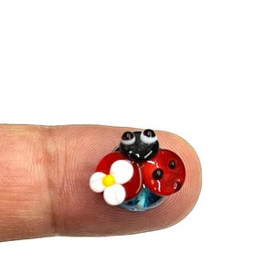 Braccialetto in vetro di Murano a forma di coccinella da 10 x 14 mm, perle lavorate a lume, perle di Murano, perle in vetro soffiato a mano, perle di coccinella, bracciale con perle fatte a mano