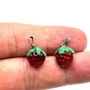 10x15 mm Strawberry Pendant,Glass Pendant,Strawberry Earring,Murano Strawberry Pendant,Handmade Strawberry Earrings,Handblow Glass Earring