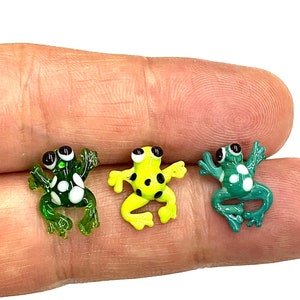 Muranoglas Frosch-Ohrring: Mundgeblasene Glasperle (10 x 15 mm)