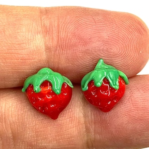 13x15 Glass Murano Strawberry Earring,Lampwork Beads,Murano Earring,Handblown Glass Strawberry,Handmade Strawberry Beads,Strawberry Earring