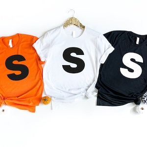 Camisa S, Camisa com a letra S, Camisa combinando com a família, Camiseta com design S, Família, Camisa de casal, Roupas S, Camisetas com letras, Camiseta com a letra S