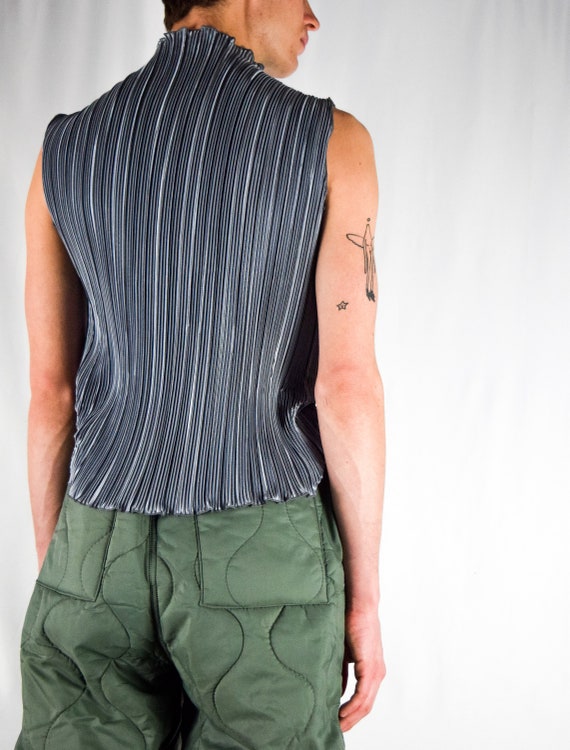 Pleated High Neck Sleeveless Blouse