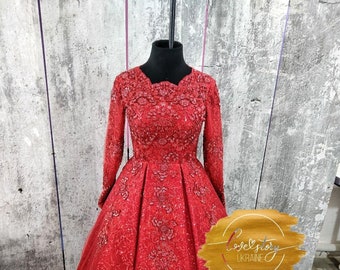 Red Wedding Dress Emboidered Lace Wedding Dress A-Line Lace Wedding Dress Gorgeous Wedding Dress with Long Sleeves Engagment Dress Red Lace