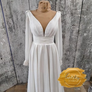 Öffnen Sie zurück Hochzeitskleid, Chiffon Brautkleid, maßgeschneiderte Hochzeitskleid mit Hand Perlen, Strand Brautkleid, einfache Brautkleid