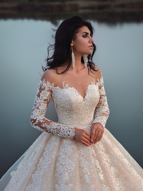 Long Sleeves Sheath Wedding Dress with Lace Detachable Train – Pgmdress