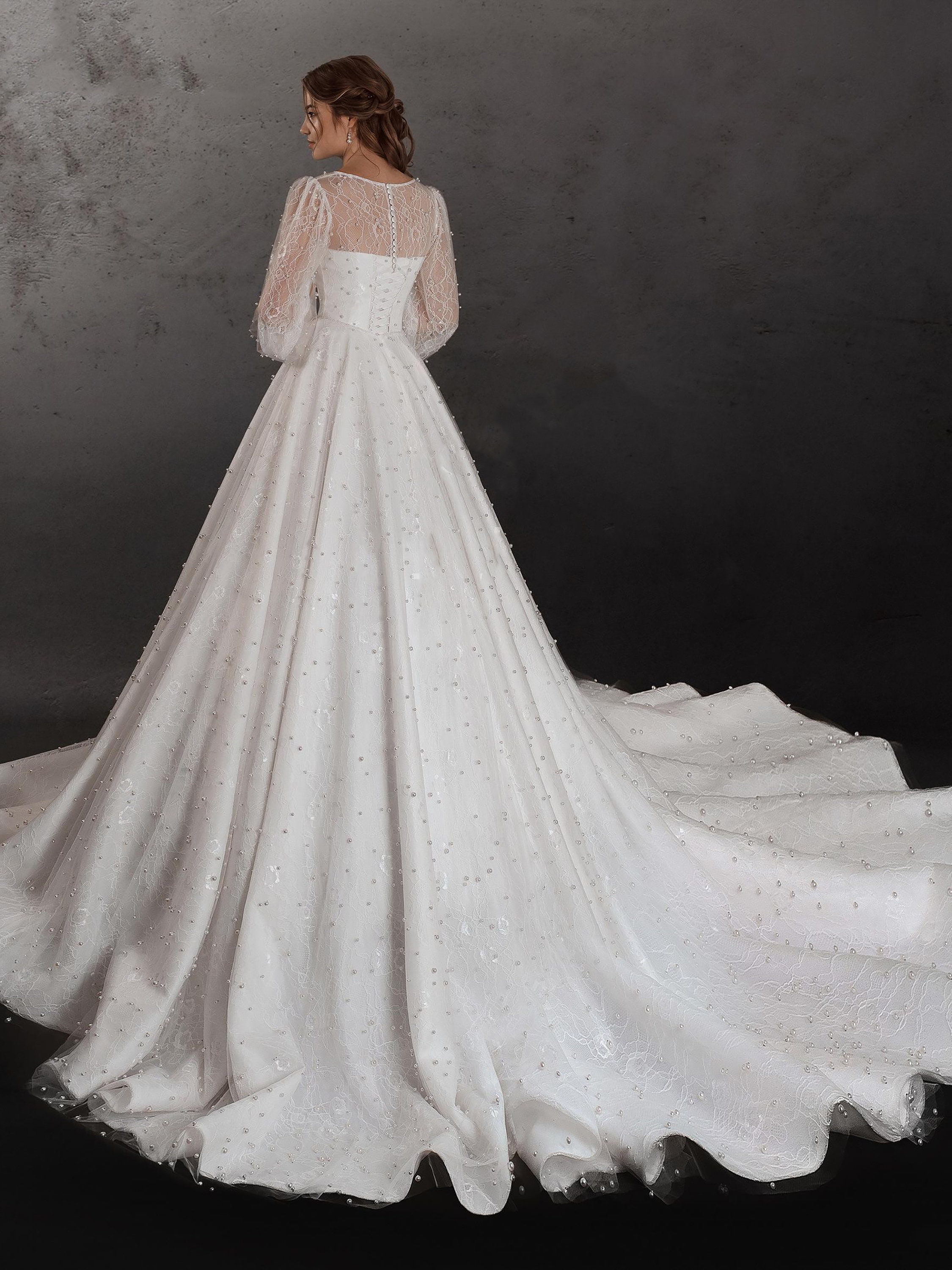 Cathedral Wedding Dresssatin Wedding Dress With Laceballgown - Etsy Cathedral Wedding Dresssatin Wedding Dress With Laceballgown - Etsy