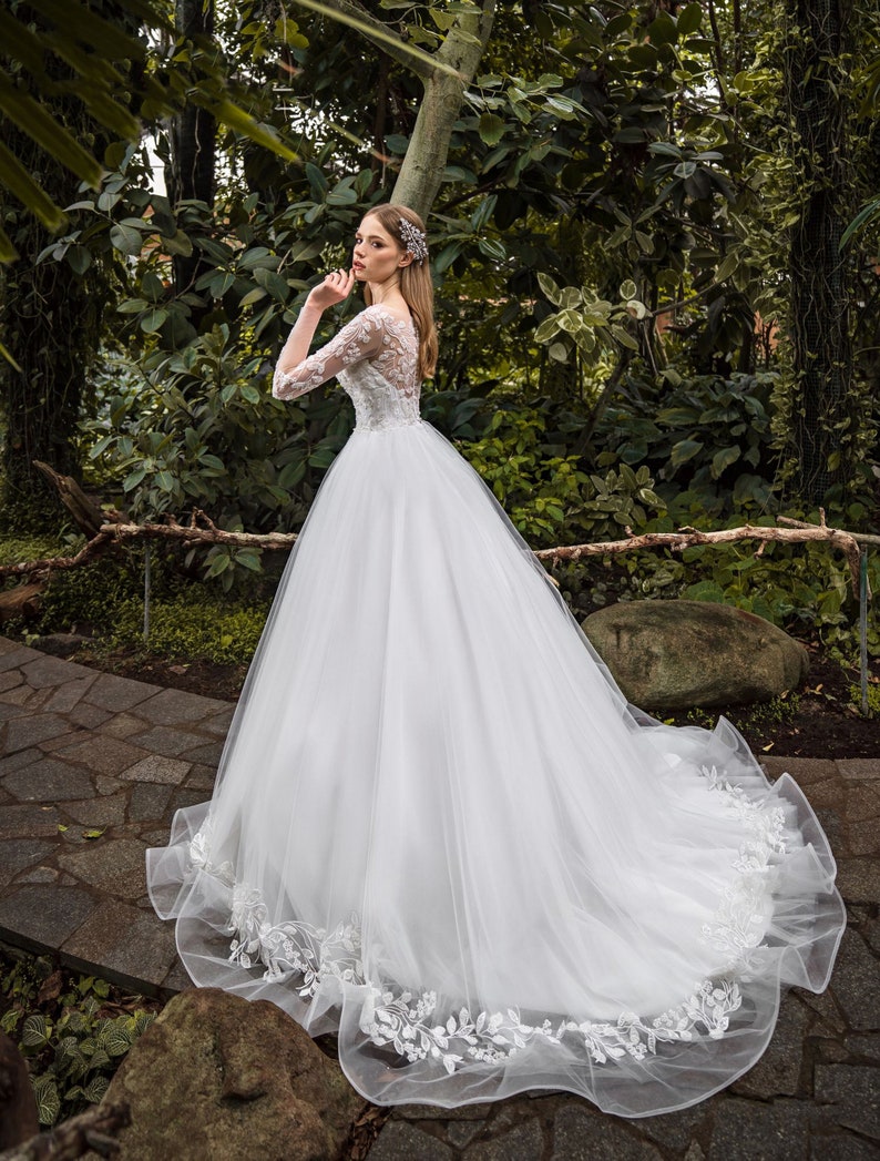Ball Gown Wedding Dress, Long Sleeve Wedding Dress, Ivory Wedding Dress, Romantic Lace Bridal Dress, Sparkly Royal Bridal Gown image 2