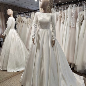 Simple and Elegant Wedding Dressfeminine A-line Wedding - Etsy