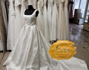 Brautkleid mit quadratischem Ausschnitt, A-Line-Hochzeitskleid, Spitzen-Hochzeitskleid, Korsett-Hochzeitskleid, Kathedralen-Brautkleid, Elfenbein-Brautkleid