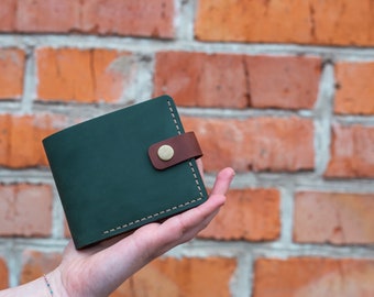 Bifold wallet | Leather wallet | Unique wallet | Mini wallet for men | Green men's wallet | Personalized wallet | Personalized gift