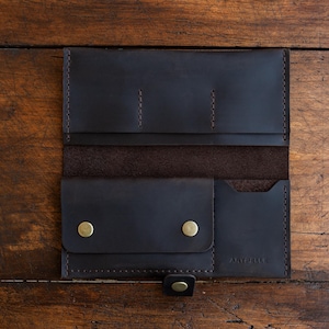 Colored classic leather wallet, handmade wallet, minimalist wallet, rustic wallet, durable wallet, wallet gift, gift for him, leather gifts