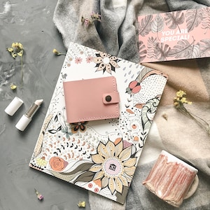 Cartera rosa | Cartera de cuero | Mini billetera para mujer | Cartera de mujer | Regalo personalizado | Cartera plegable Cartera compacta Art Pelle