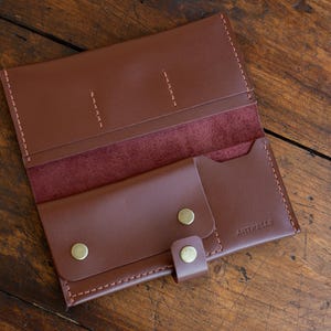 Cartera grande de cuero marrón, cartera de cuero para hombre, cartera minimalista, cartera para efectivo, cartera larga para hombre, regalo único, idea de regalo para él