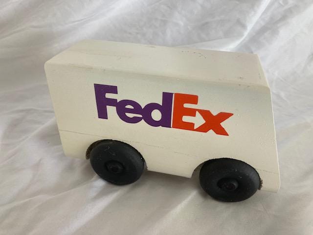 非売品　FedEx 木製おもちゃセット Fedex Delivery Truck Toy for Kids, Imaginative Play, Waldorf Toys その他