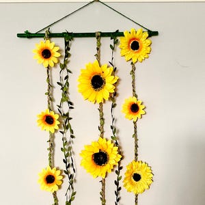 Sunflower Wall Hanging: Boho Floral Decor, Living Room Art