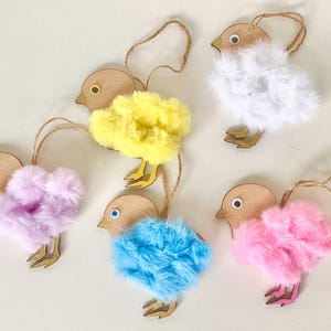 Pollito de Pascua colgante esponjoso, decoración de Pascua, decoración de primavera, pollito de madera, Pascua para niños, decoración del árbol de Pascua