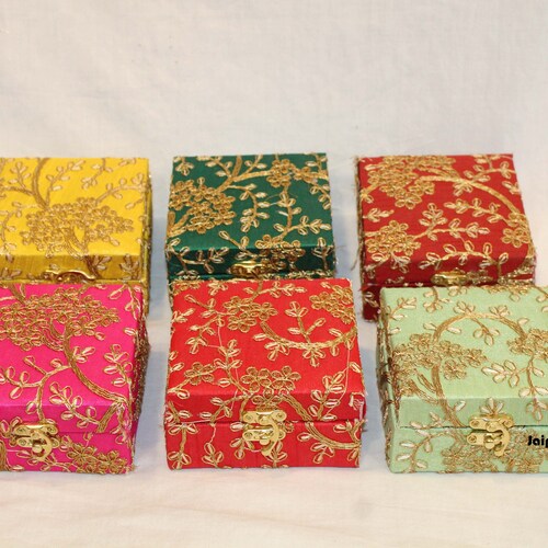 100 Pcs Indian Sweet Boxes Diwali Gifts Indian Gift Box Etsy