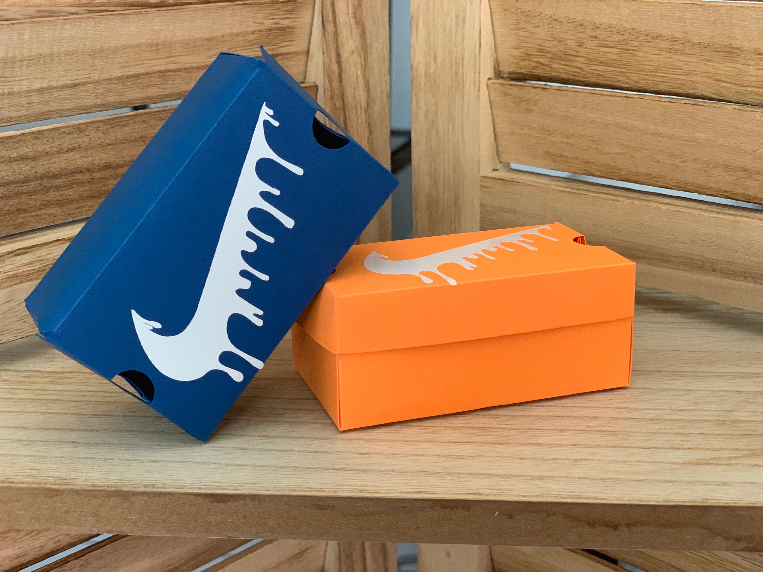 Nike orange shoe clearance box