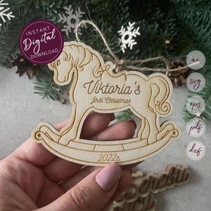 Plantilla de adorno navideño de caballo personalizado / Archivos cortados con láser para madera contrachapada, cartón, acrílico / SVG, PDF, EPS / Listo para cortar con láser